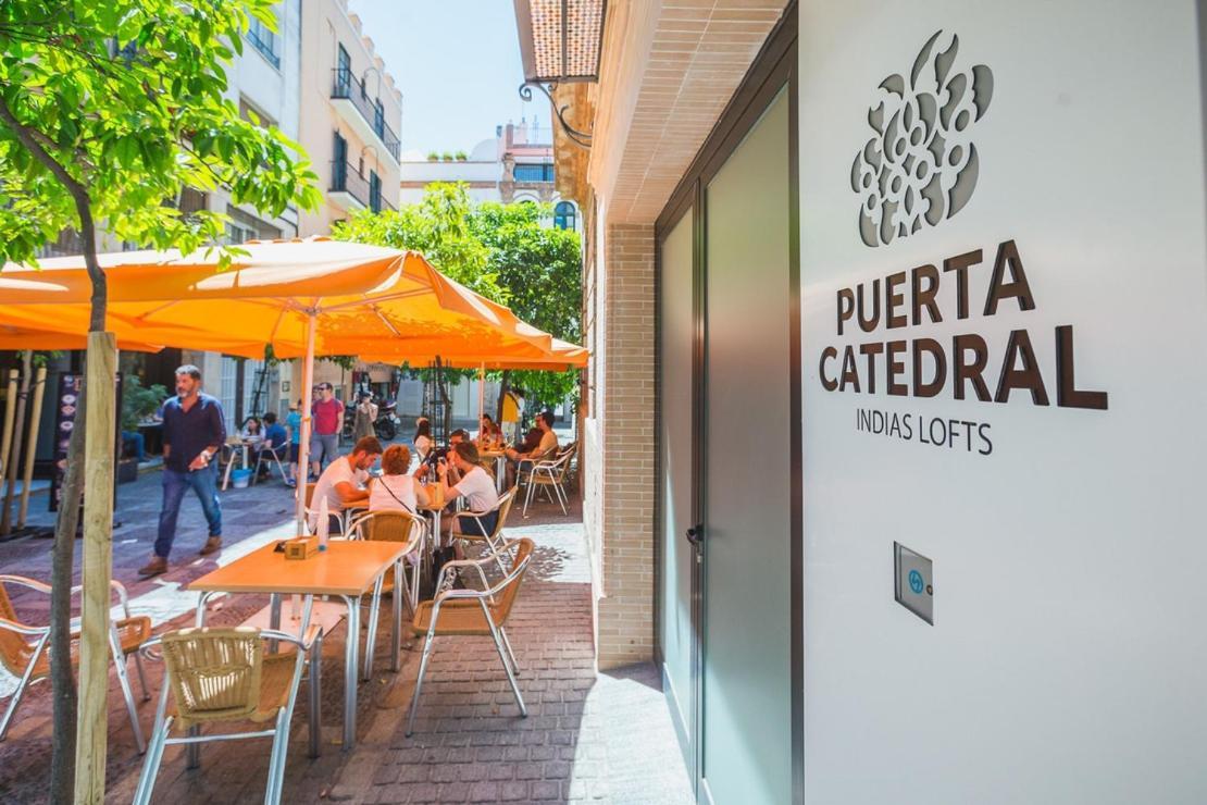 Puerta Catedral Indias Lofts Apartment Севиля Екстериор снимка